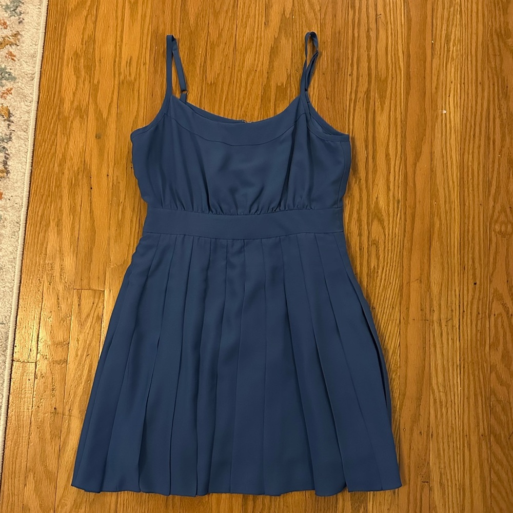 Beautiful blue mini pleated dress